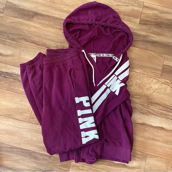 💜💥NWOT💥VS PINK hoodie 💜💥EUC💥 VS PINK matching sweatpants set💜both size-S - Picture 1 of 6